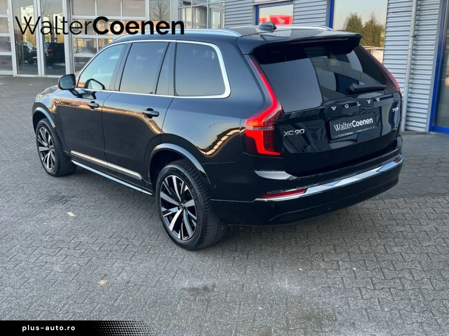 VOLVO XC90 T8 Plug-in Hybrid Plus Bright  neues Mod.