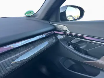 BMW 540d xDr. MSport AHK Pano DrAssPr PaAss  adapLED