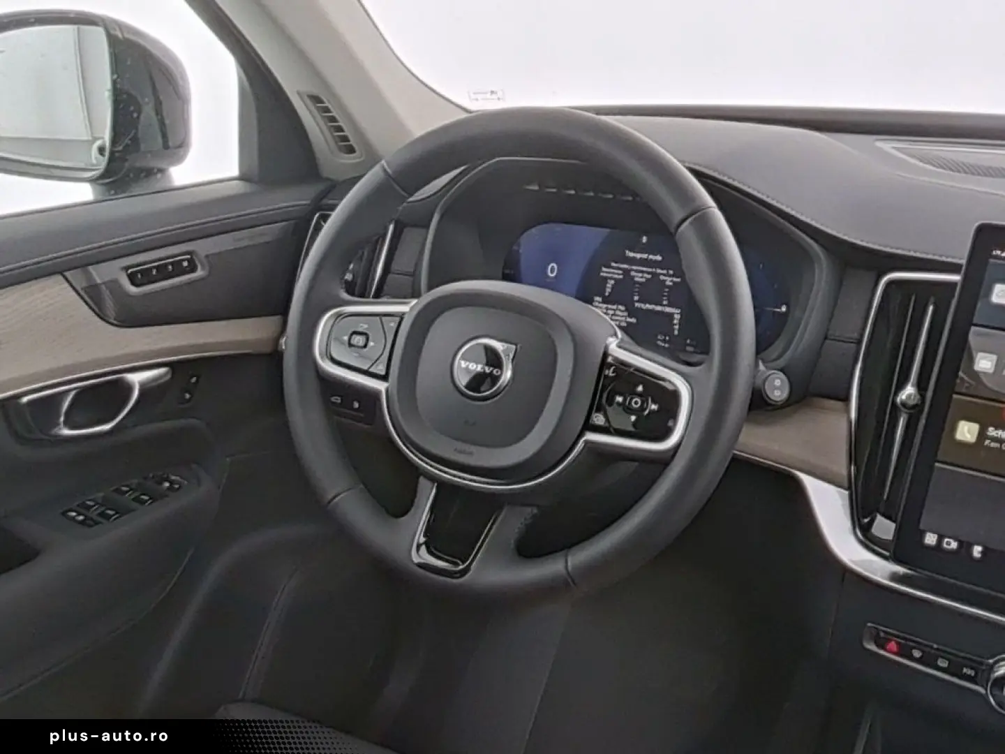 VOLVO XC90 Plus Dark Recharge Plug-In Hybrid AWD 7-Sit