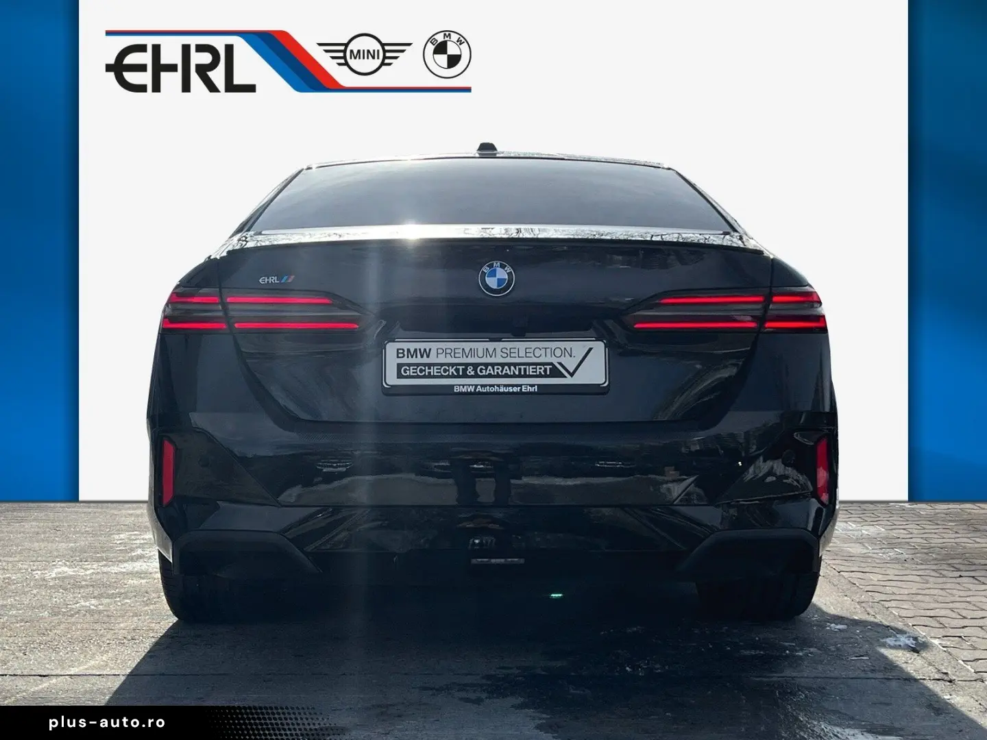 BMW 520d M Sport Pano HUD DA  PA  AHK Standhzg.