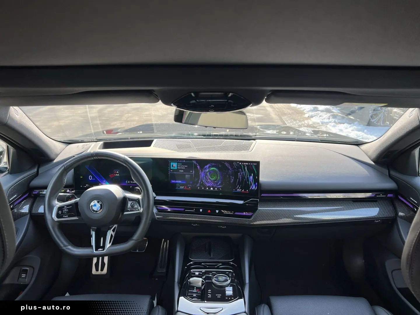 BMW 520d M Sport Pano HUD DA  PA  AHK Standhzg.