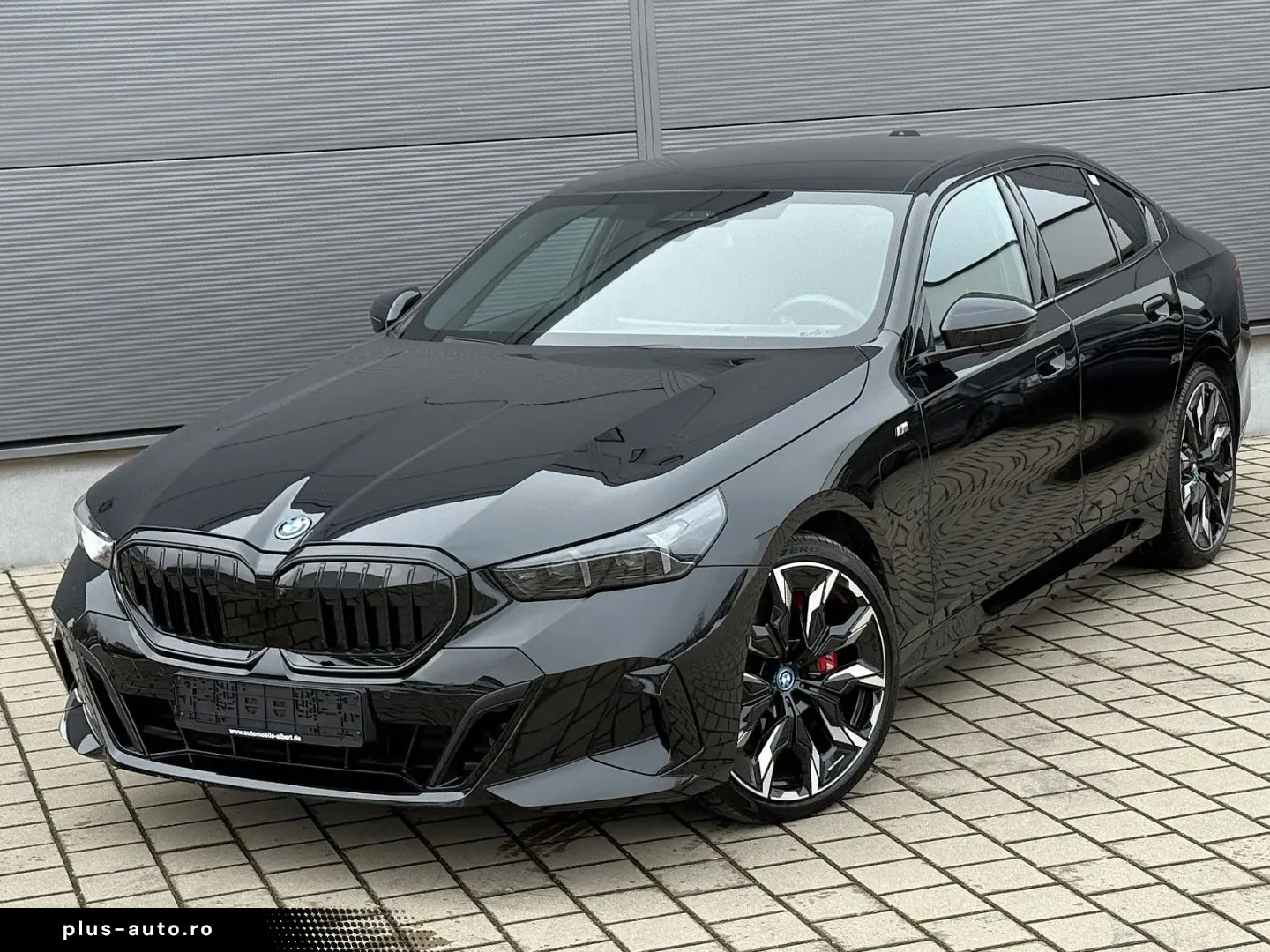 BMW 550e Lim. xDrive M Sport Pro Pano B&W 360  HUD