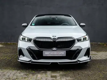 BMW 520 d M Sport G60 PERFORMANCE CARBON VOLL
