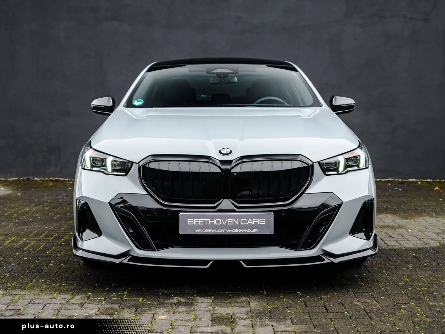 BMW 520 d M Sport G60 PERFORMANCE CARBON VOLL