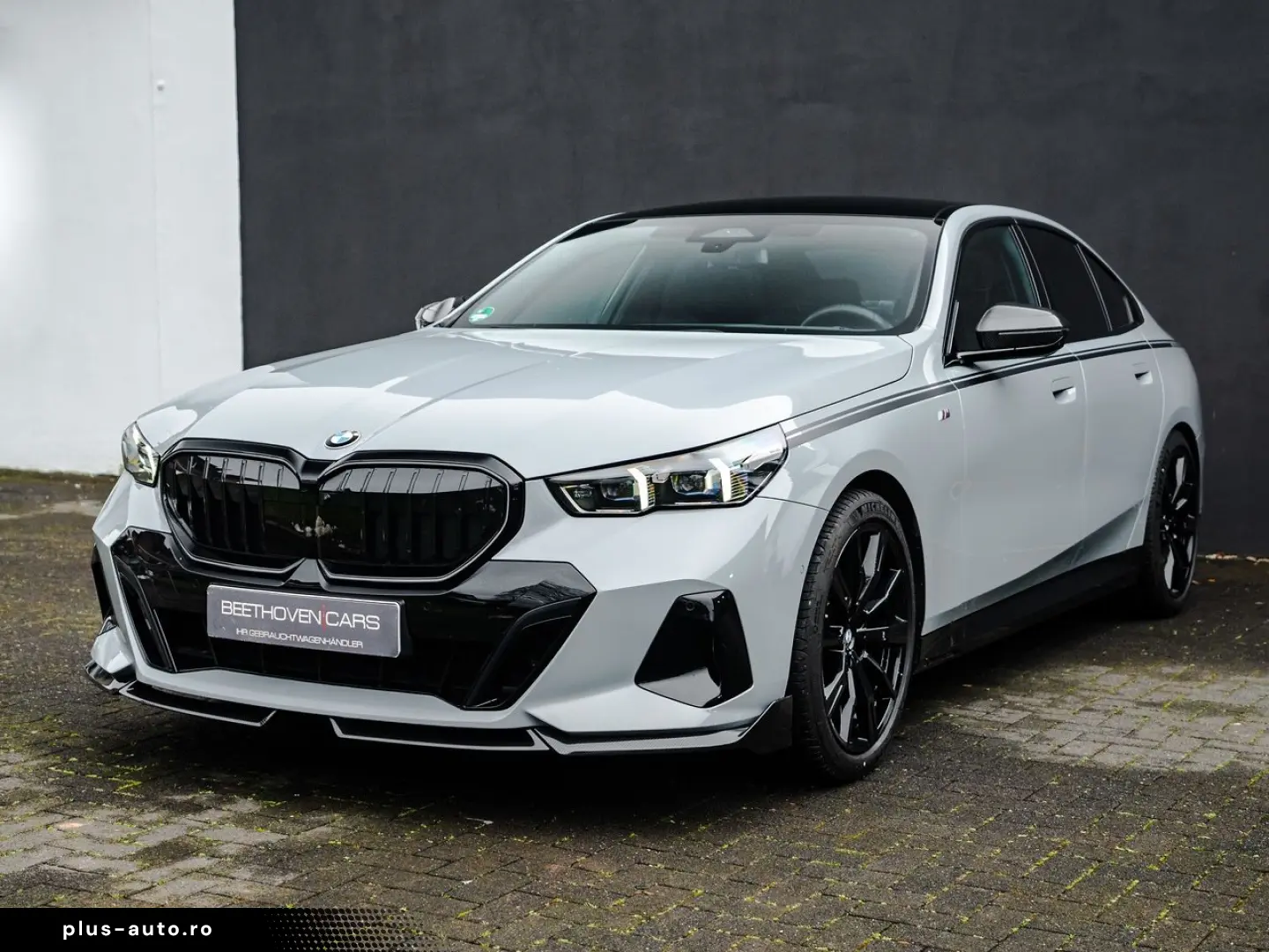 BMW 520 d M Sport G60 PERFORMANCE CARBON VOLL