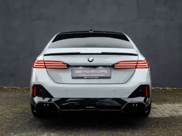 BMW 520 d M Sport G60 PERFORMANCE CARBON VOLL
