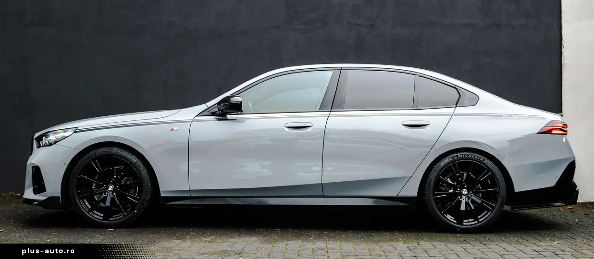 BMW 520 d M Sport G60 PERFORMANCE CARBON VOLL