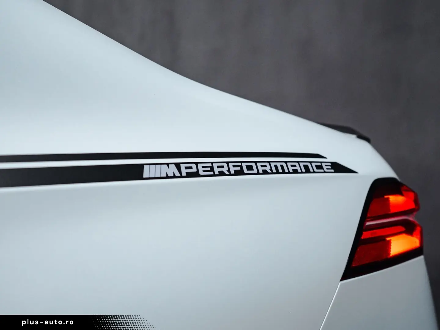 BMW 520 d M Sport G60 PERFORMANCE CARBON VOLL