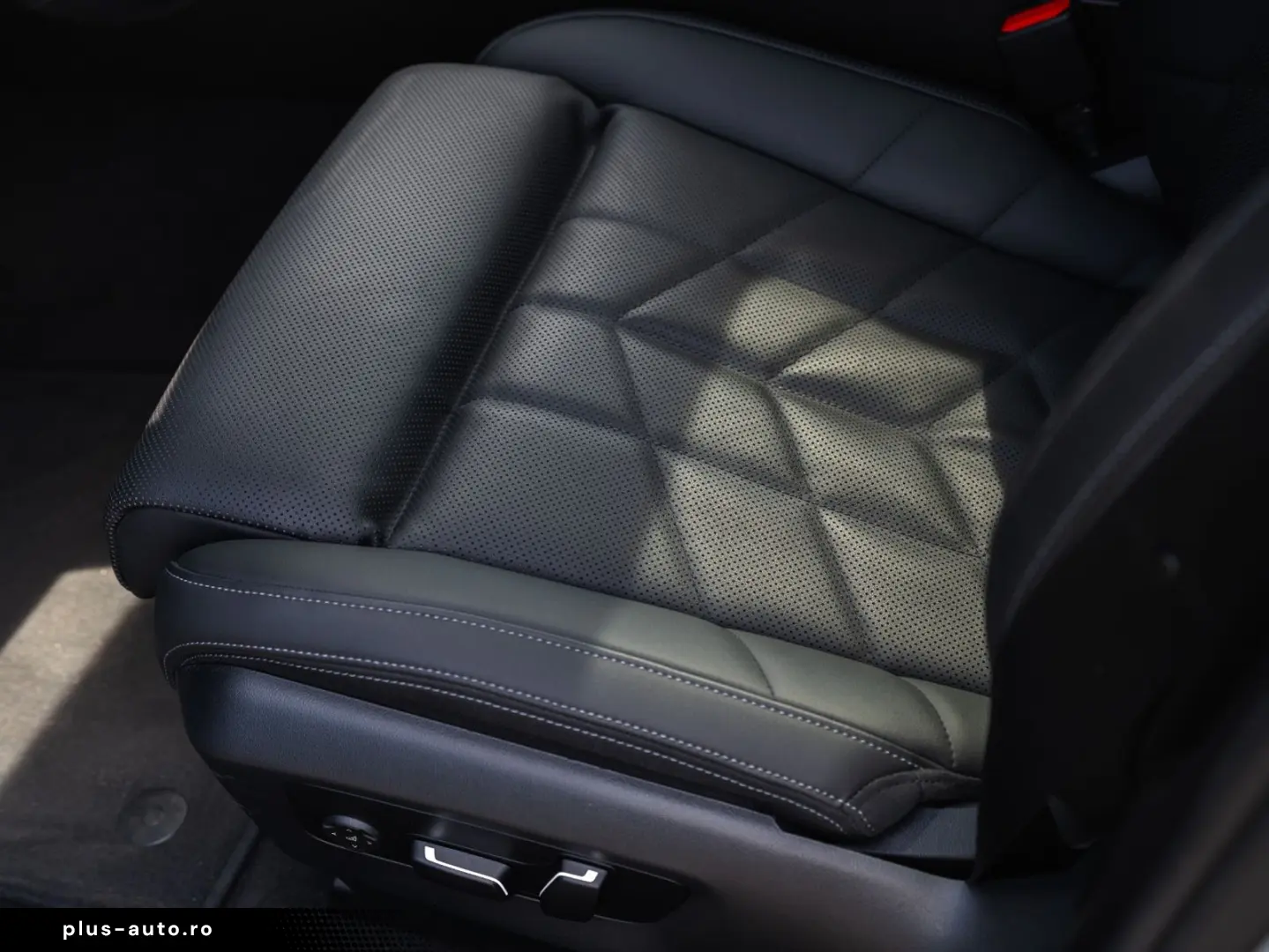 BMW 520 d M Sport G60 PERFORMANCE CARBON VOLL