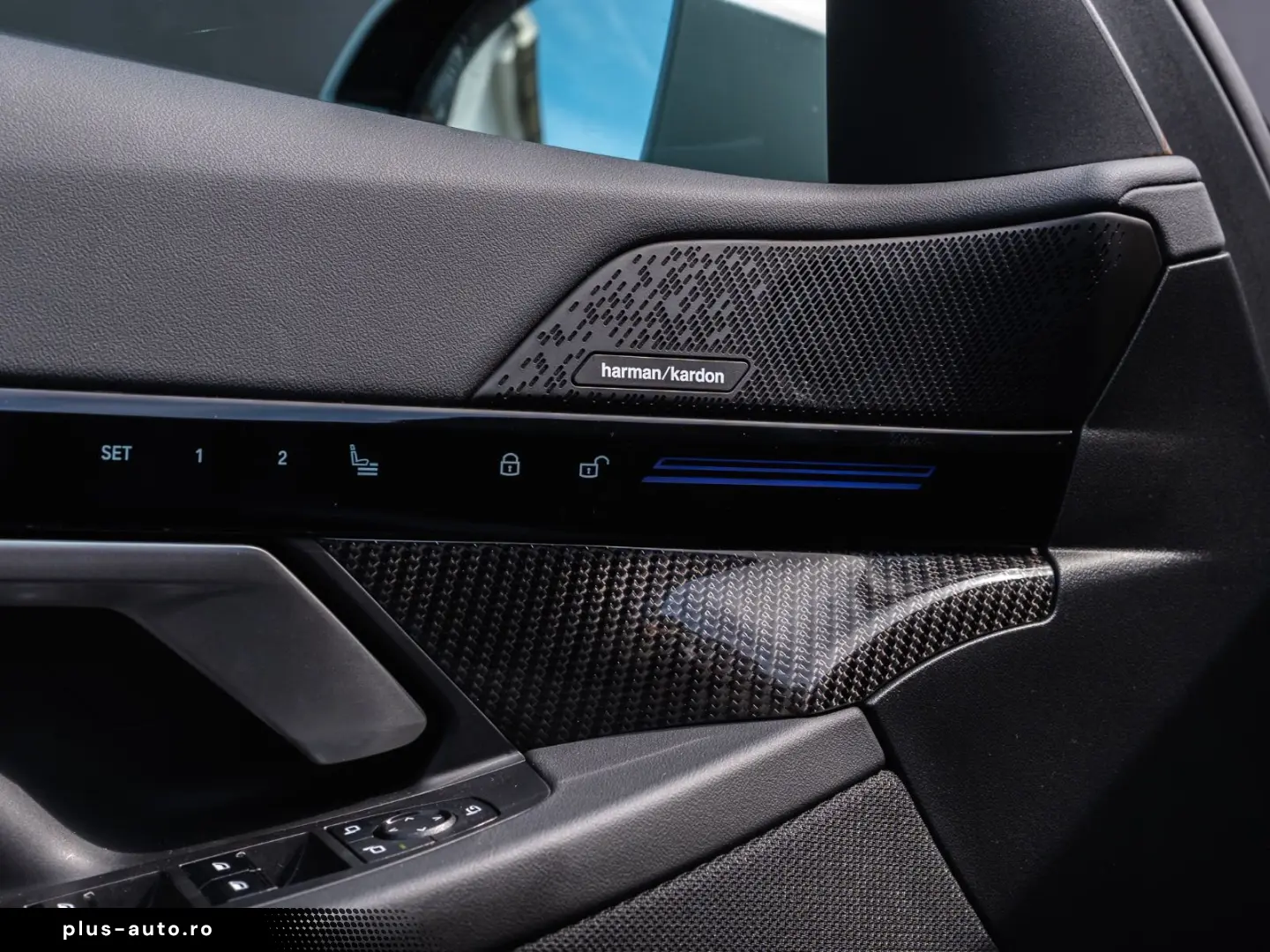 BMW 520 d M Sport G60 PERFORMANCE CARBON VOLL