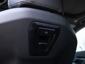 BMW 520 d M Sport G60 PERFORMANCE CARBON VOLL