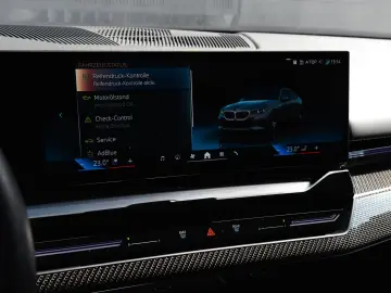 BMW 520 d M Sport G60 PERFORMANCE CARBON VOLL