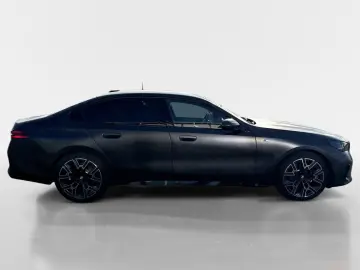 BMW 520i Lim. M Sport Pro Standhzg Pano Autobahnass.