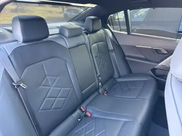 BMW 520i Lim. M Sport Pro Standhzg Pano Autobahnass.