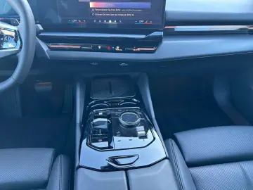 BMW 520i Limousine Head-Up HK HiFi DAB LED RFK