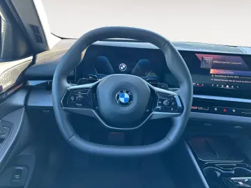 BMW 520i Limousine Head-Up HK HiFi DAB LED RFK