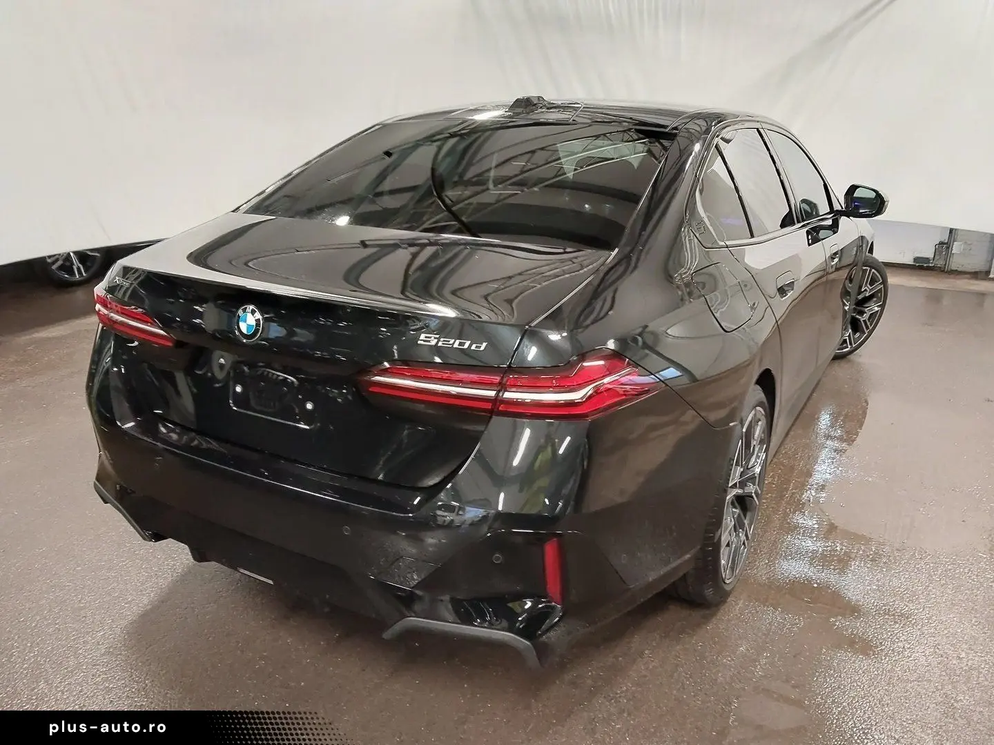 BMW 520d xDrive M Sport AHK PANO Autobahnas 360  20