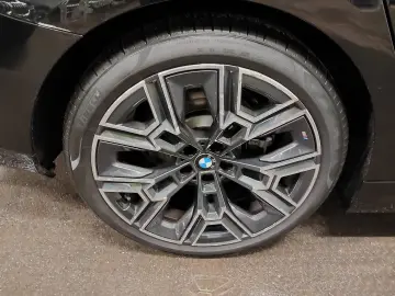 BMW 520d xDrive M Sport AHK PANO Autobahnas 360  20