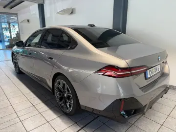 BMW 540 d xDrive M Sport H-Up 360  B&W Assist