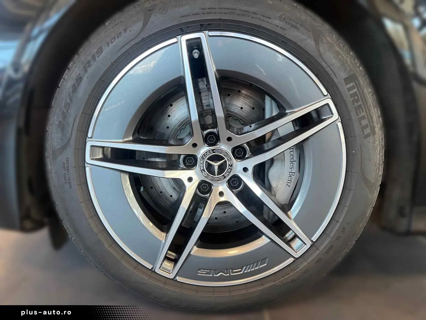 MERCEDES-BENZ E 450 4M AMG Distr. 360 Kam Memory Amb&hellip;