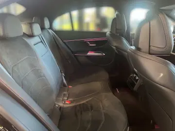 MERCEDES-BENZ E 450 4M AMG Distr. 360 Kam Memory Amb&hellip;