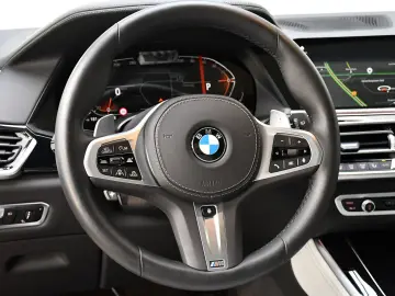 BMW X5 xDrive40d M Sport 21Zoll AHK Sitzlüft ACC 360