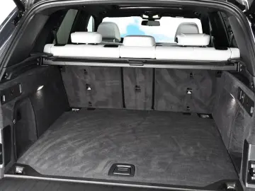 BMW X5 xDrive40d M Sport 21Zoll AHK Sitzlüft ACC 360