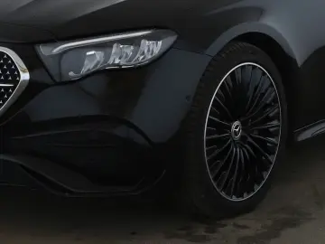 MERCEDES-BENZ E 220 d AMG Night SUPERSCREEN DIST Bur&hellip;