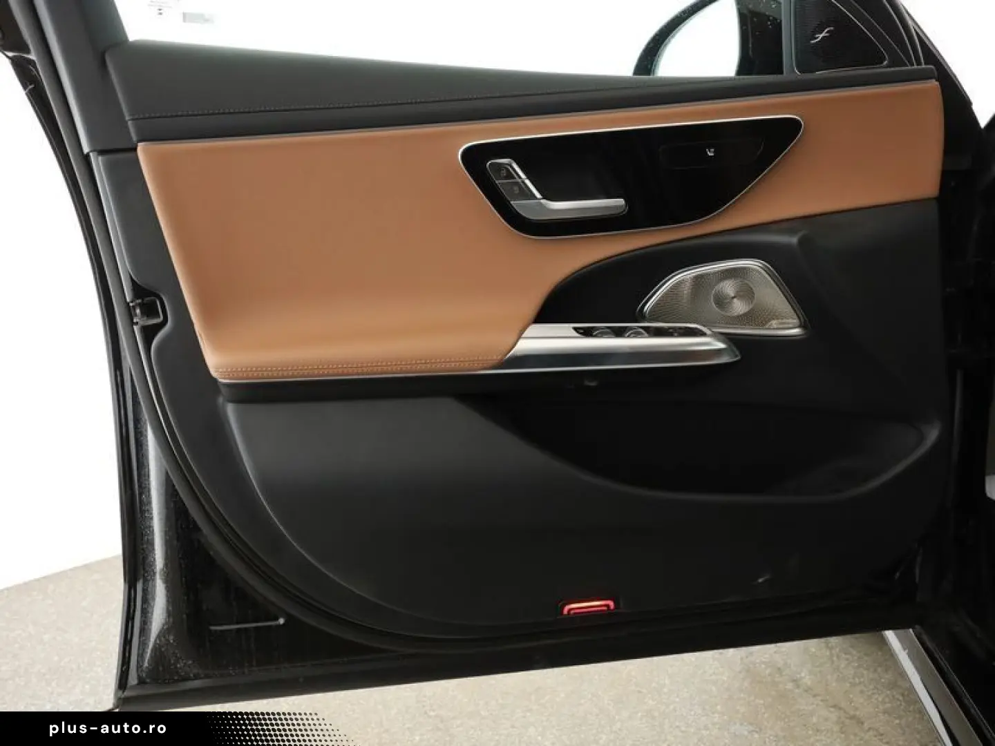 MERCEDES-BENZ E 220 d AMG Night SUPERSCREEN DIST Bur&hellip;