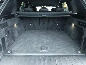 BMW X5 xDrive30d M SPORTPAKET PRO ICONIC GLOW KOMFOR