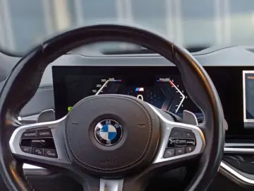 BMW X5 xDrive30d M SPORTPAKET PRO ICONIC GLOW KOMFOR