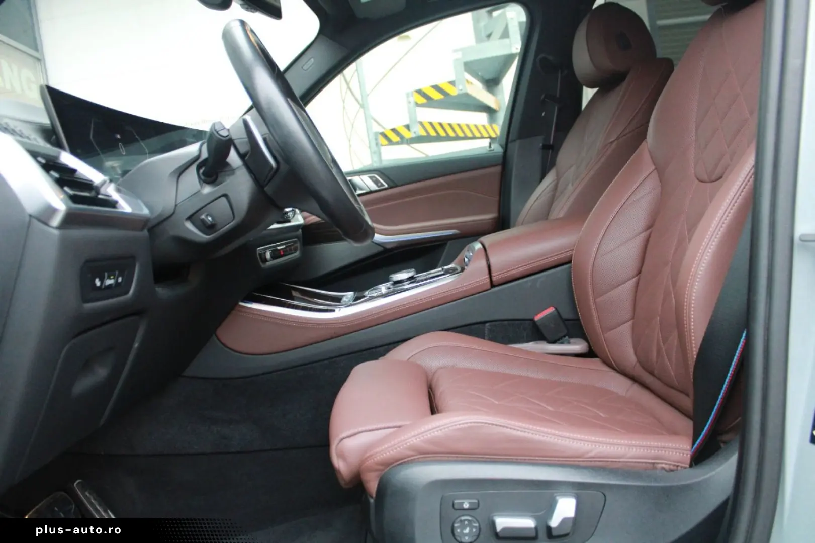 BMW X5 xDrive30d M Sport pro 7-Sitzer Pano AHK Inno