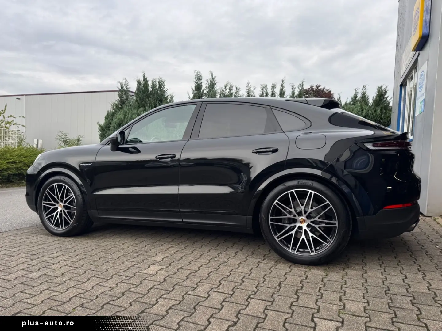 PORSCHE Cayenne Coupe E-Hybrid BI-COLOR ACC VOLL