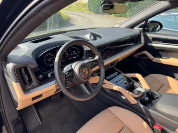 PORSCHE Cayenne Coupe E-Hybrid BI-COLOR ACC VOLL