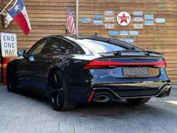 AUDI RS7 4.0 TFSI quattro