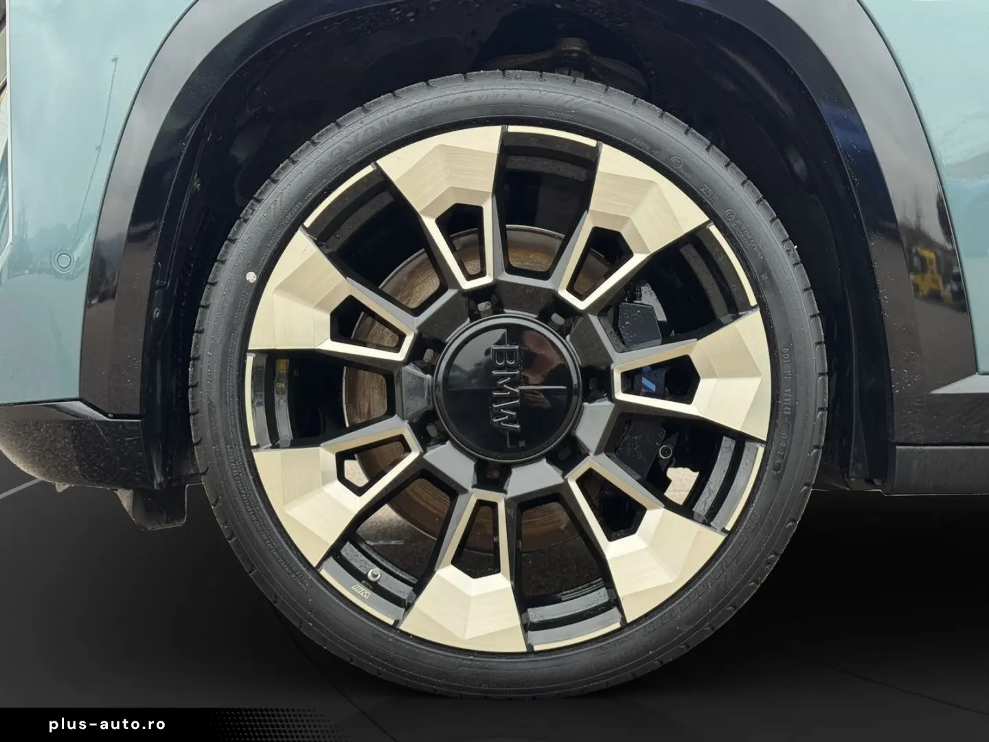 BMW XM Drive-Parkassist 360 Kam. Anhängerk. Bowers&W