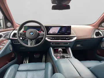 BMW XM Drive-Parkassist 360 Kam. Anhängerk. Bowers&W