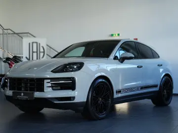 PORSCHE Cayenne Coupe E-Hybrid  KEYLEES DISP 360  BOSE