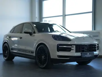 PORSCHE Cayenne Coupe E-Hybrid  KEYLEES DISP 360  BOSE