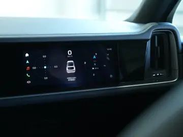 PORSCHE Cayenne Coupe E-Hybrid  KEYLEES DISP 360  BOSE