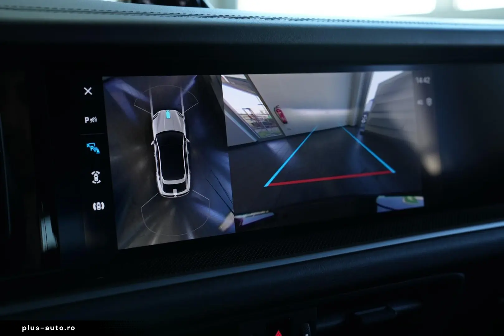 PORSCHE Cayenne Coupe E-Hybrid  KEYLEES DISP 360  BOSE