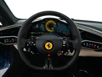 FERRARI 296 GTS 2 Schicht Spezialfarbe Azzuro California