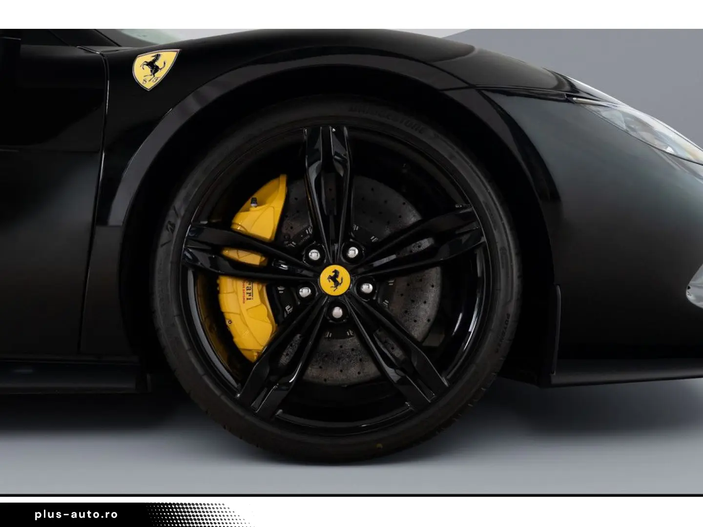 FERRARI 296 GTS  All Black-Giallo Details LEDs LIFT