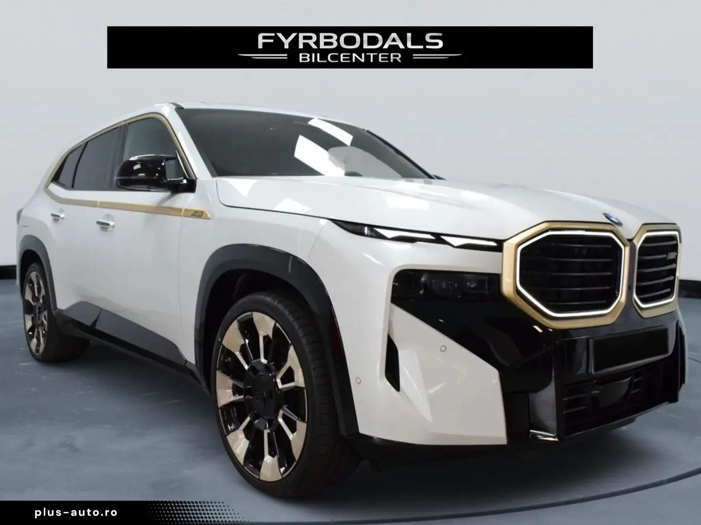 BMW XM 653hp V8   29.5kWh xDrive B&W 23  Massage VAT