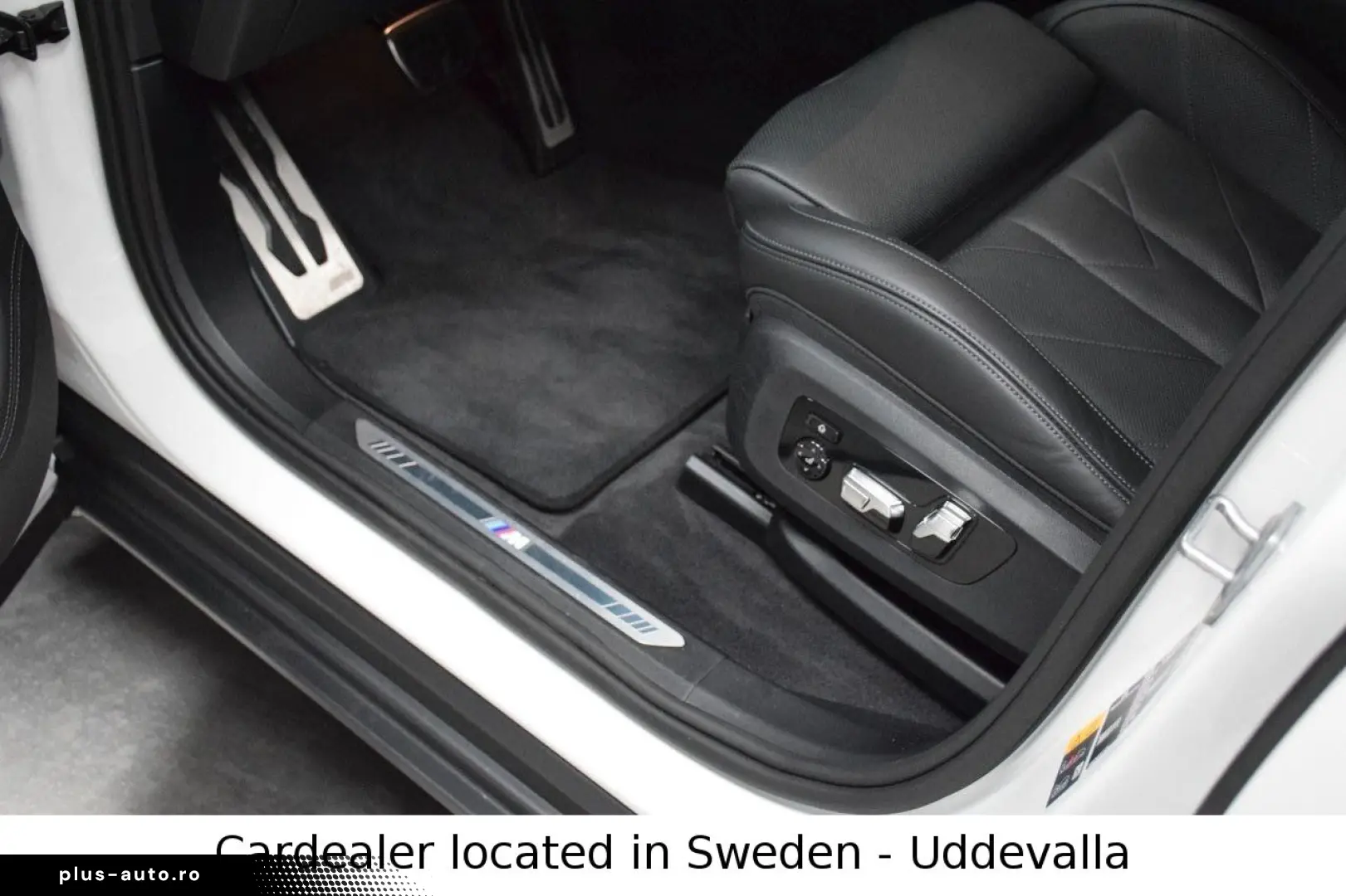 BMW XM 653hp V8   29.5kWh xDrive B&W 23  Massage VAT