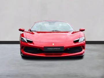 FERRARI 296 GTS  Embleme Navi PDC Klima Leder