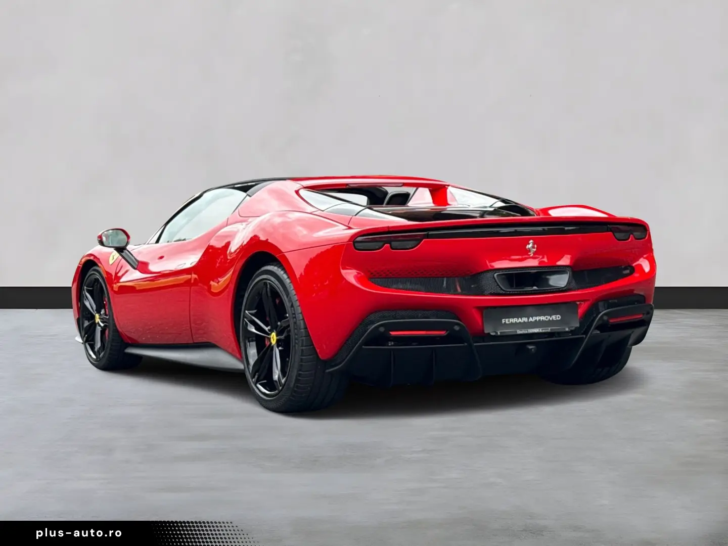 FERRARI 296 GTS  Embleme Navi PDC Klima Leder