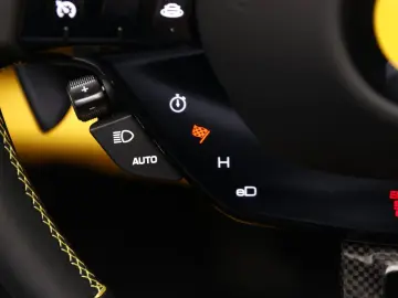 FERRARI 296 GTS      Ferrari Frankfurt