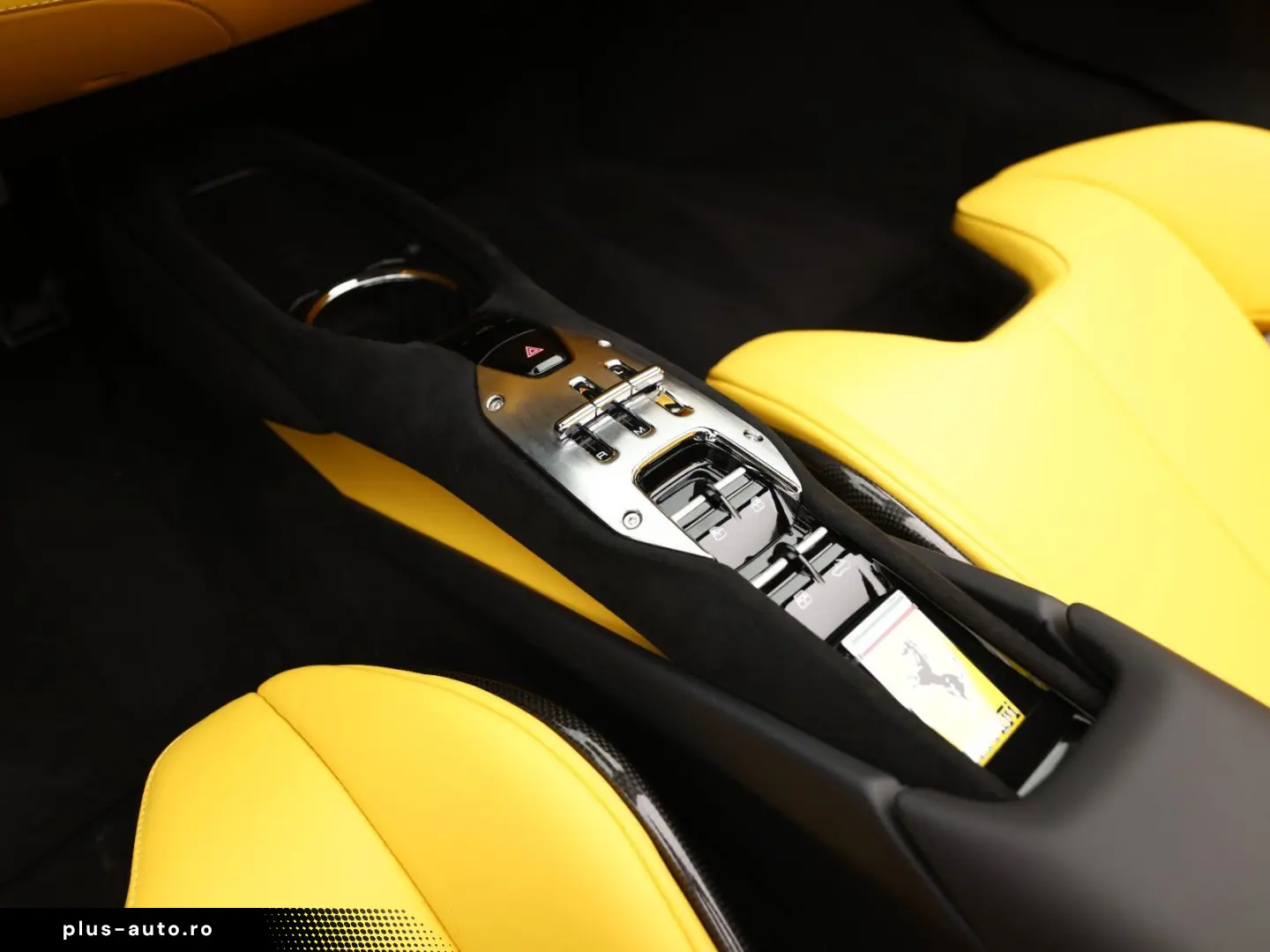 FERRARI 296 GTS      Ferrari Frankfurt