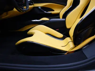 FERRARI 296 GTS      Ferrari Frankfurt